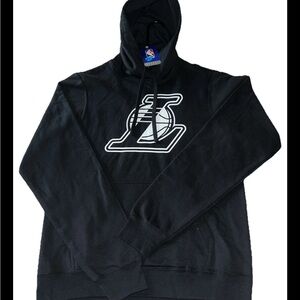 Los Angeles Lakers Hoodie Fanatics SE “Thao” Black White Print NWT 🔥Sz Small